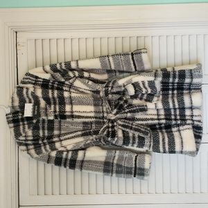 Kensie Winter Soft & Fluffy Plaid Black and White Long Wrap with Pockets & Hood
